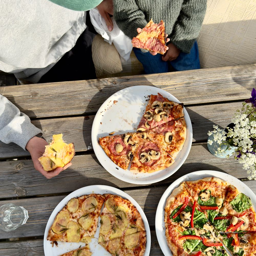 pizza hos blåkærgård på Tunø