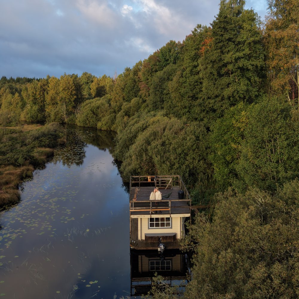 overnatning på en husbåd i Småland - Lidboholms Gård
